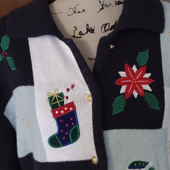 Women's Vintage Crystal Kobe Christmas Button Up Cardigan XL - Picture 3 of 8